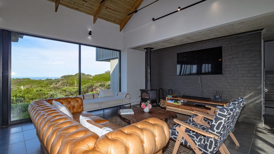 4 Bedroom Property for Sale in Romansbaai Estate Western Cape
